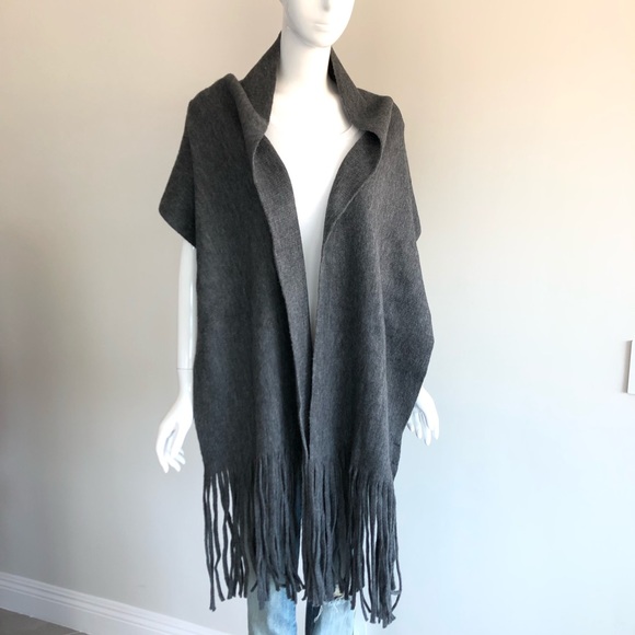 LUCKY BRAND Solid Gray Oversized Extra Long Felts Fringed Wrap Shawl Scarf NWOT - Picture 7 of 11
